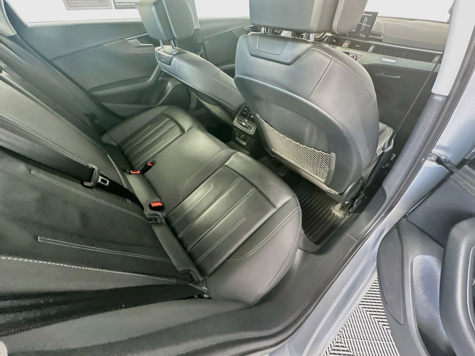 2021 Audi A4 40 Premium quattro