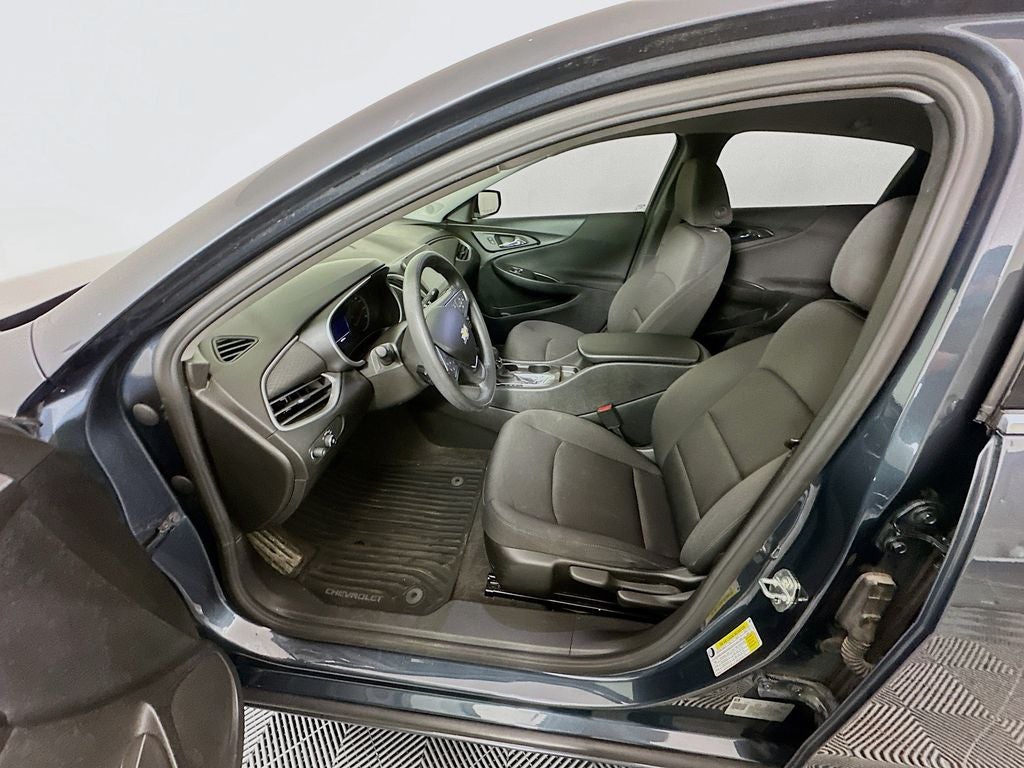 2021 Chevrolet Malibu LS 1LS