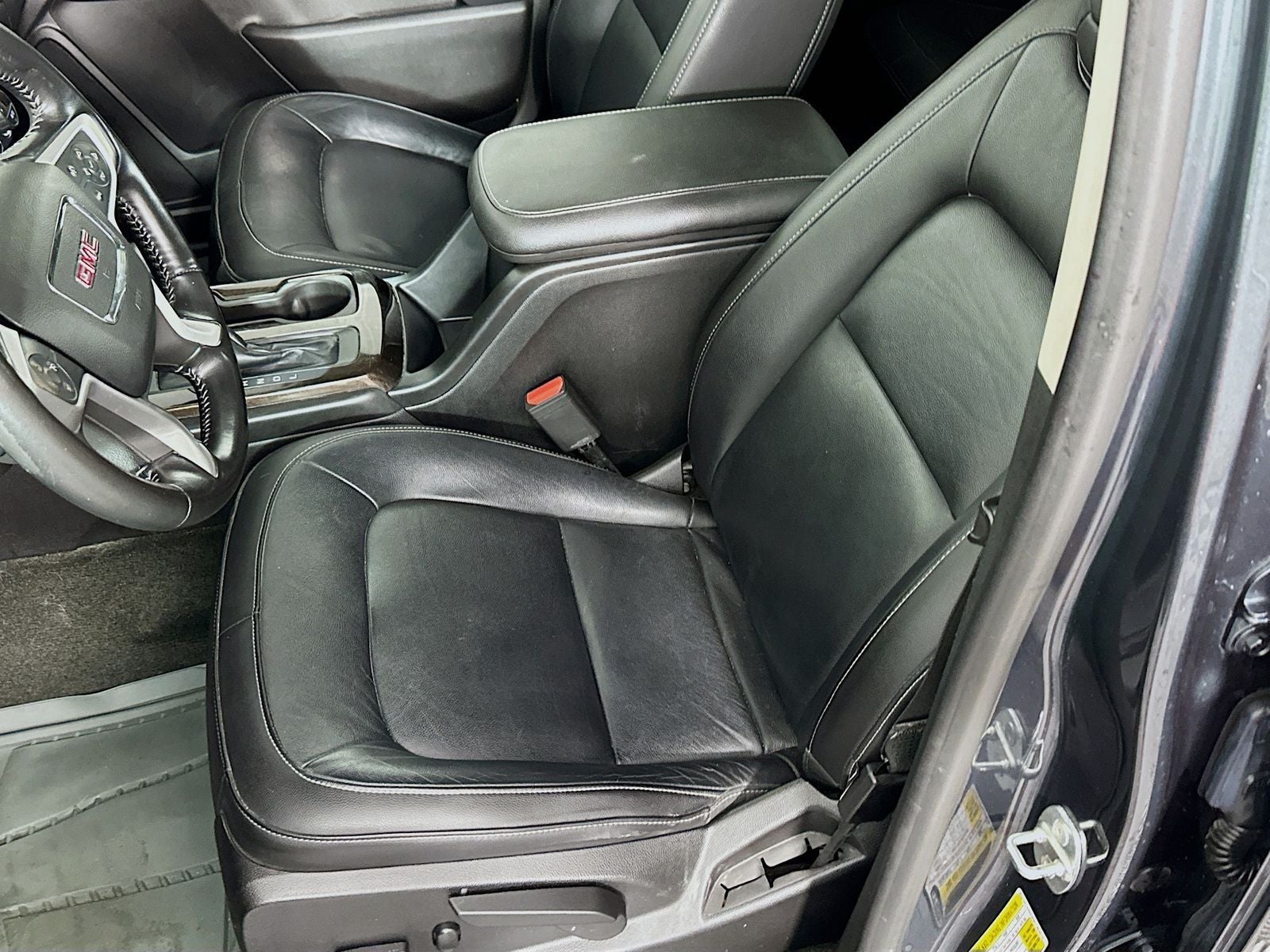 2017 GMC Canyon SLT