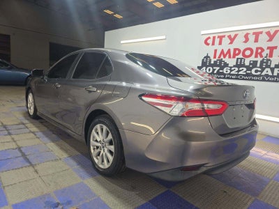2018 Toyota Camry LE
