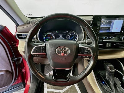 2021 Toyota Highlander Hybrid XLE