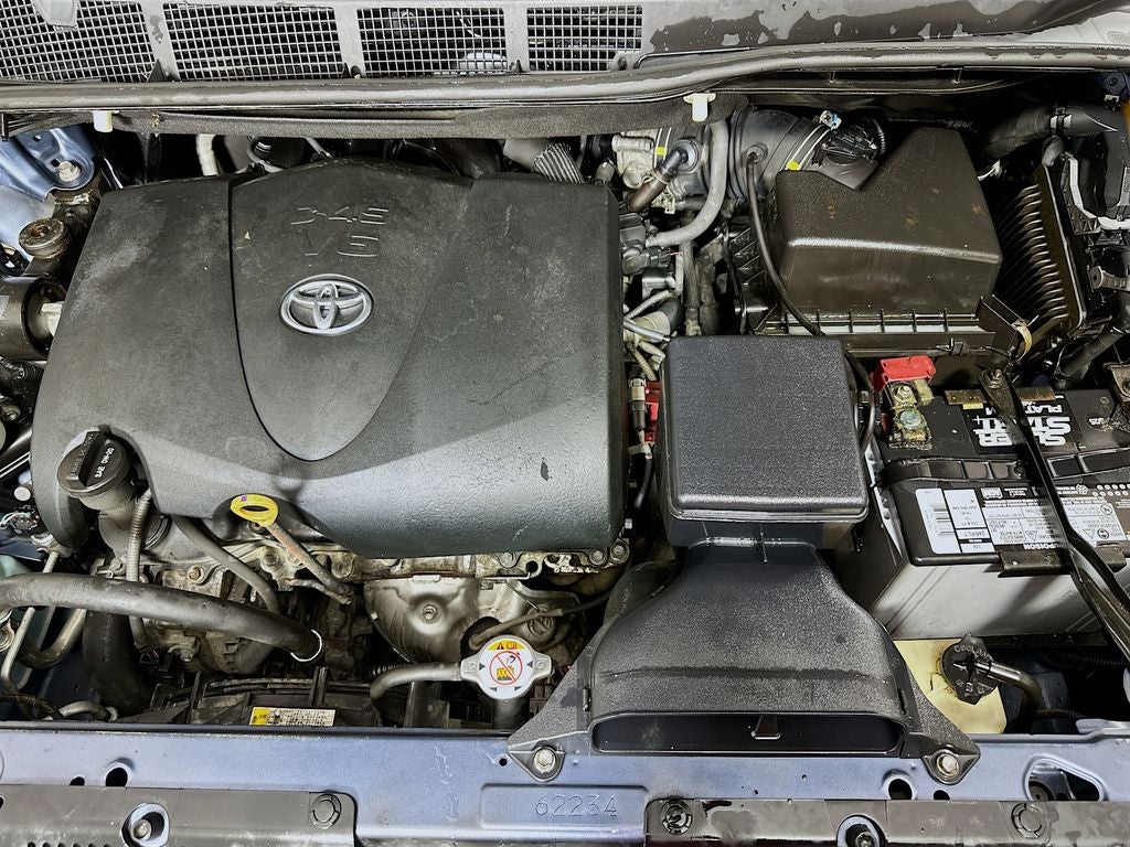 2017 Toyota Sienna L 7 Passenger