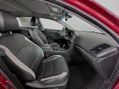 2012 Kia Optima SX