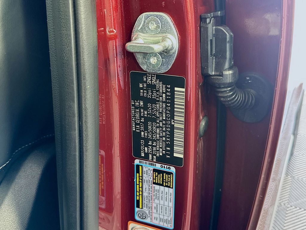 2023 Kia Telluride S