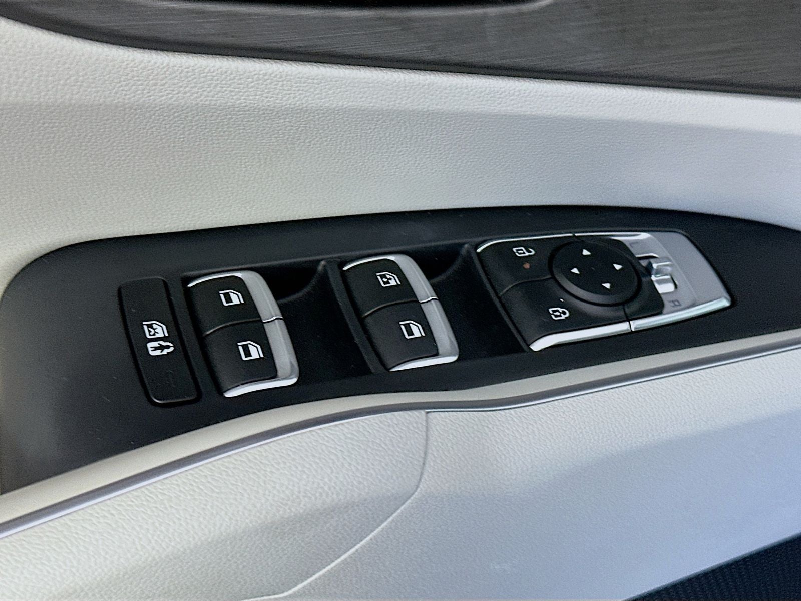 2024 Kia Sorento X-Line EX