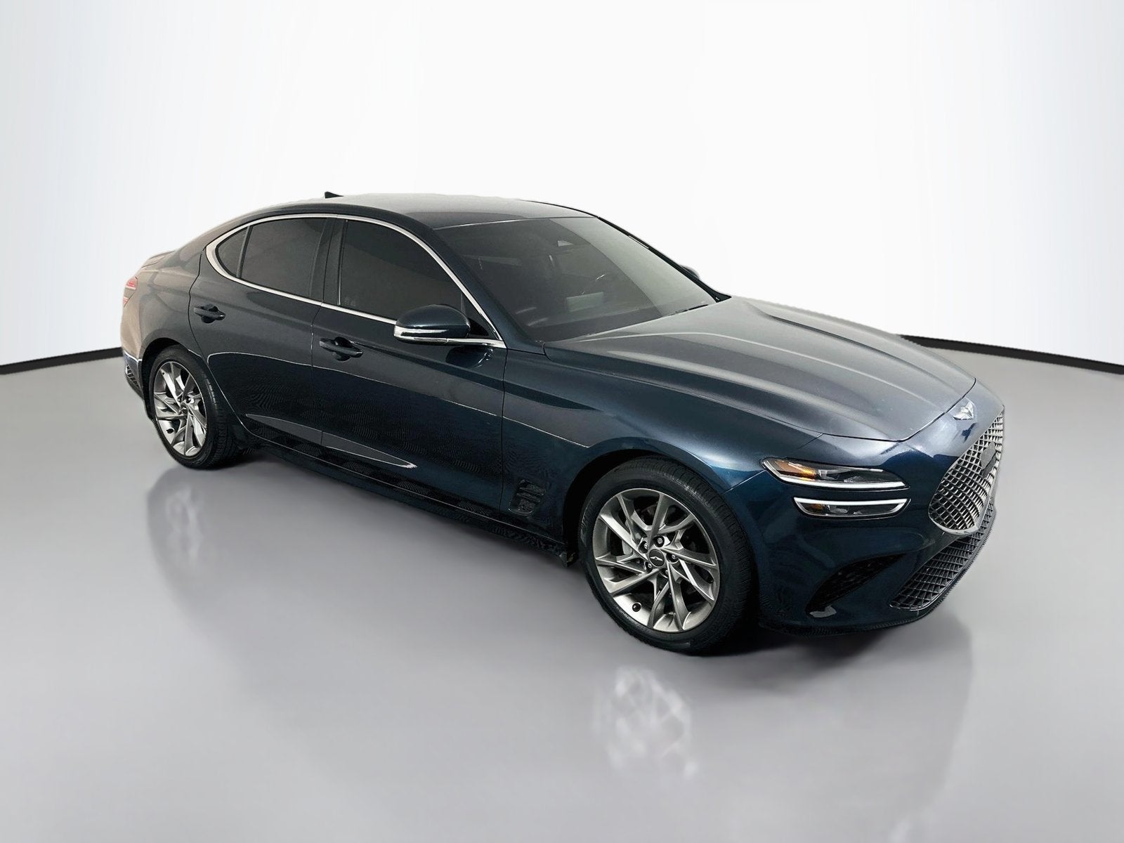 2022 Genesis G70 2.0T