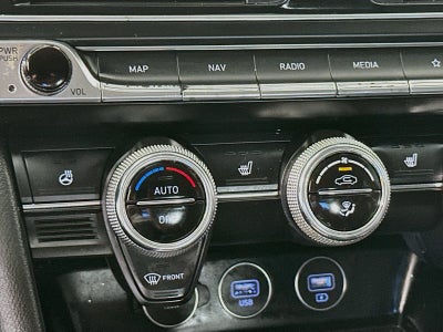 2022 Genesis G70 2.0T