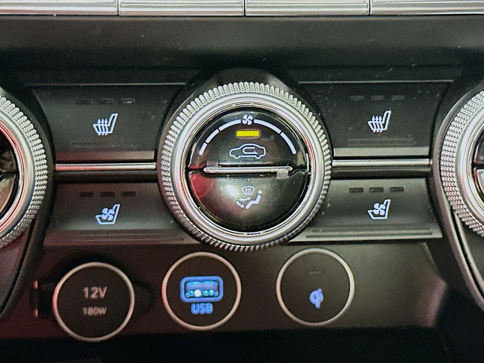 2023 Genesis G70 3.3T
