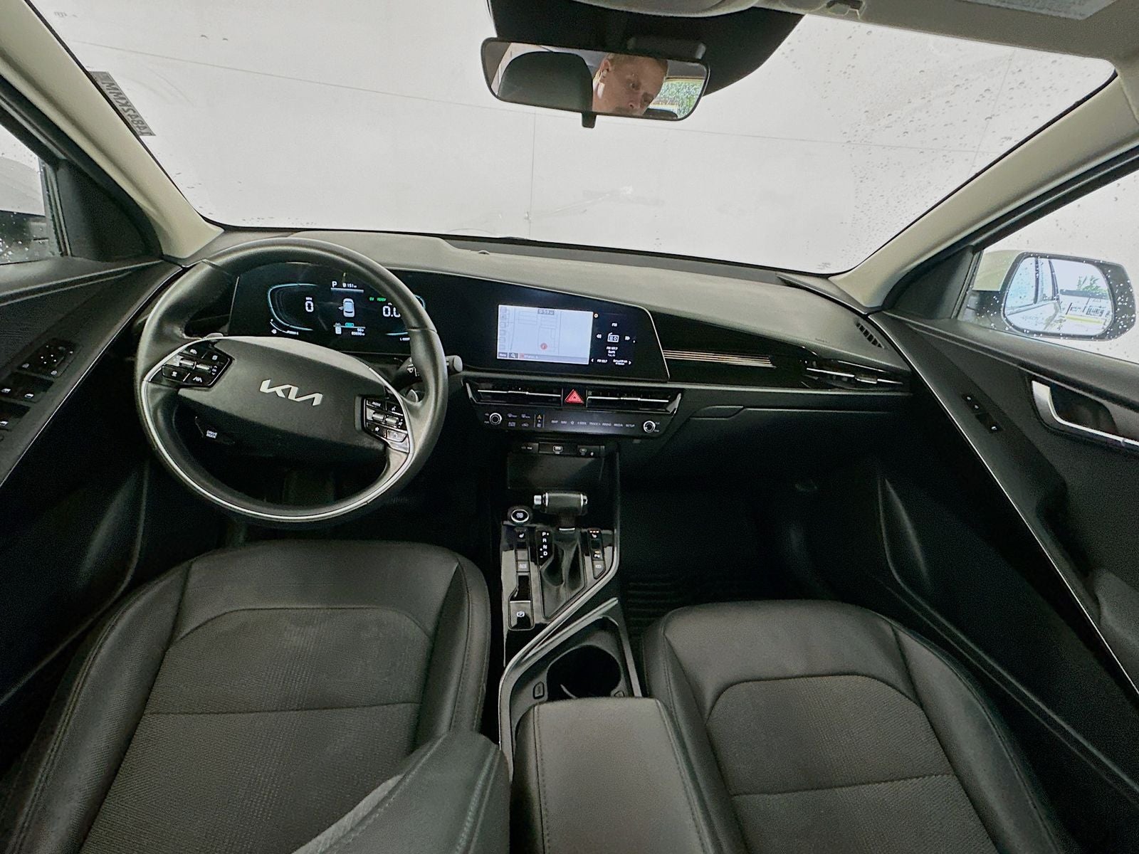 2023 Kia Niro EX