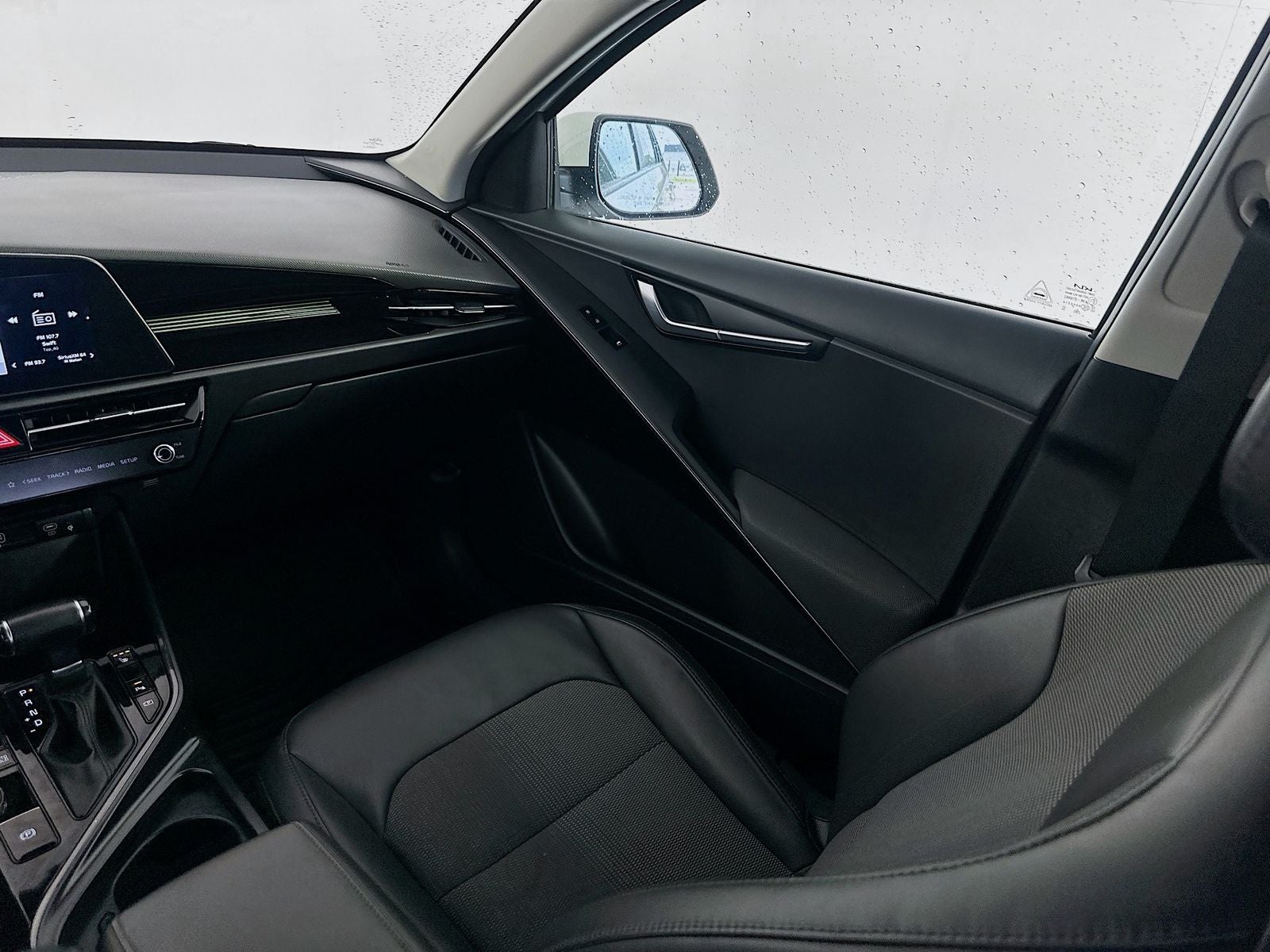 2023 Kia Niro EX