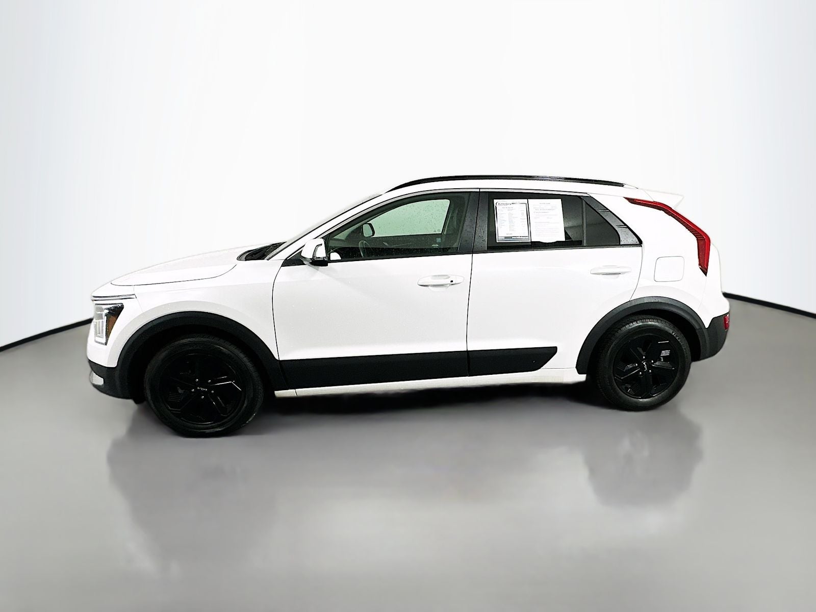 2023 Kia Niro EX