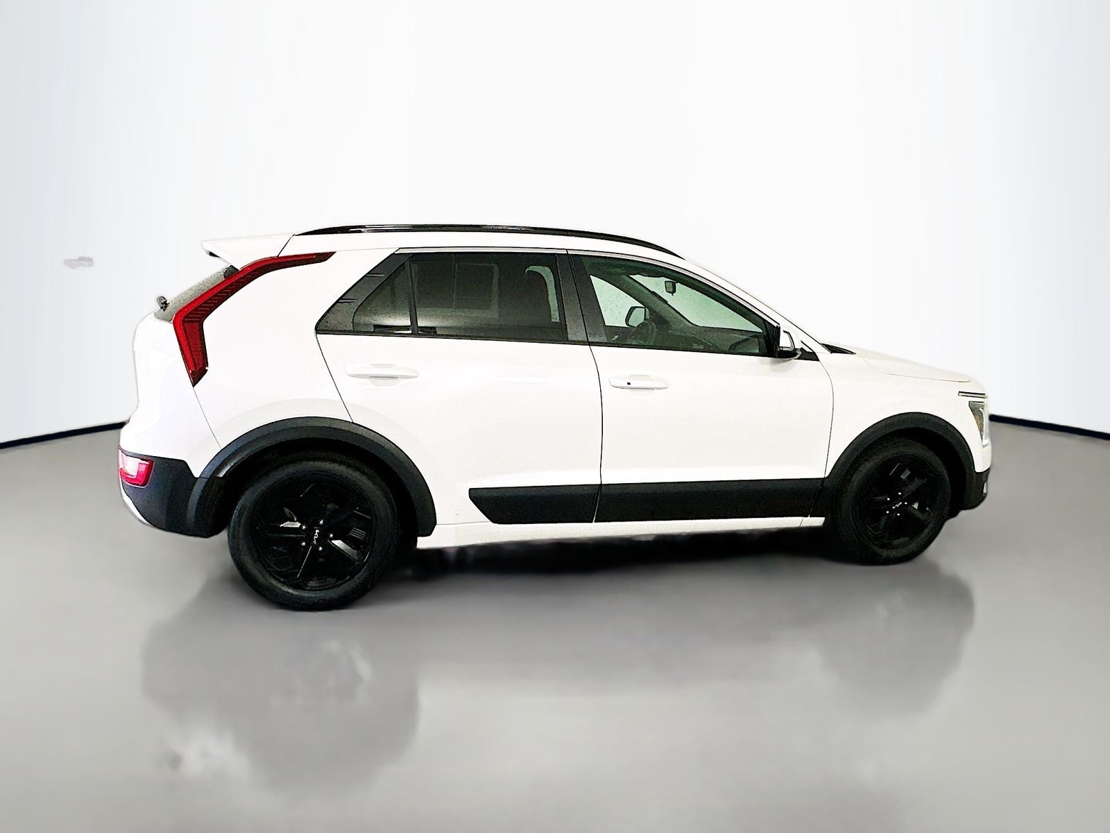 2023 Kia Niro EX
