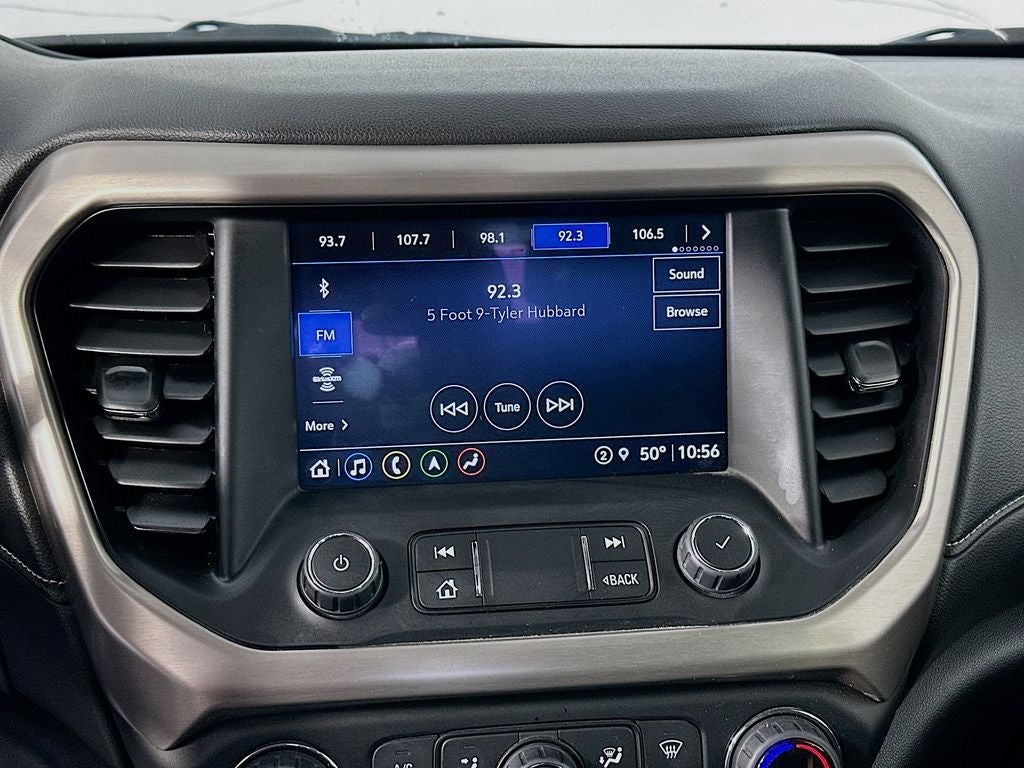 2022 GMC Acadia Denali