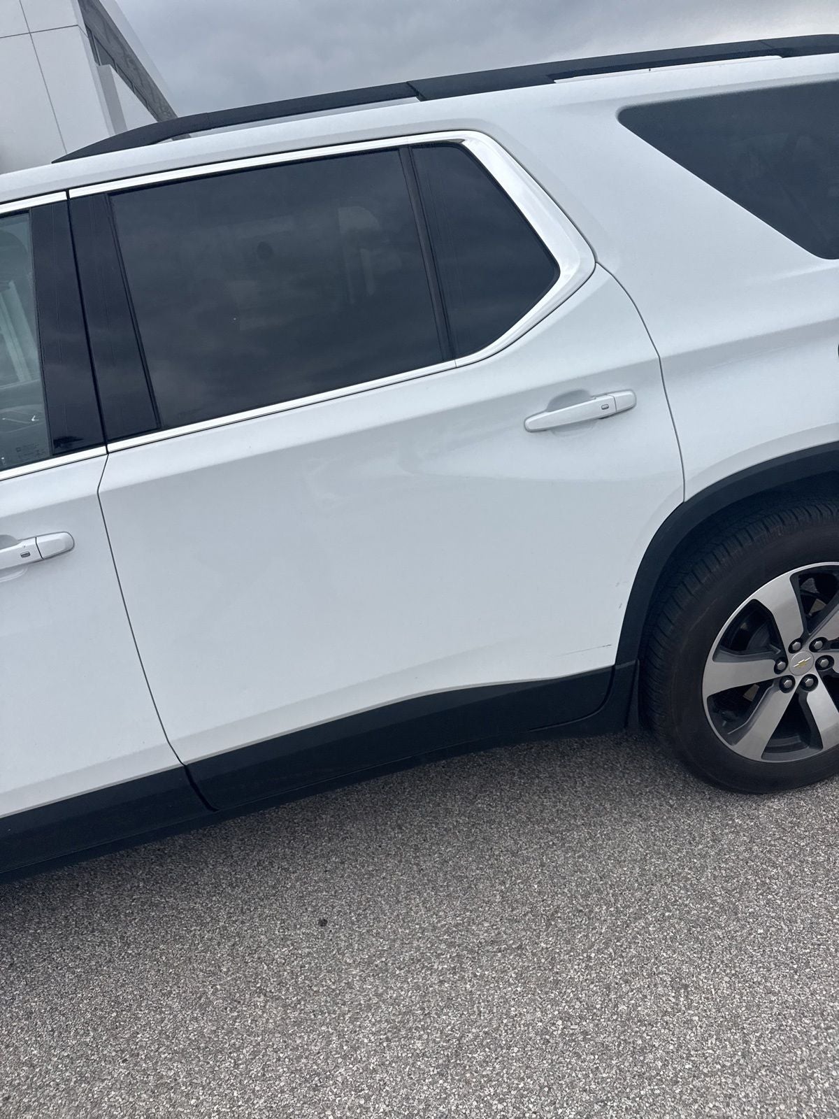 2021 Chevrolet Traverse LT Leather