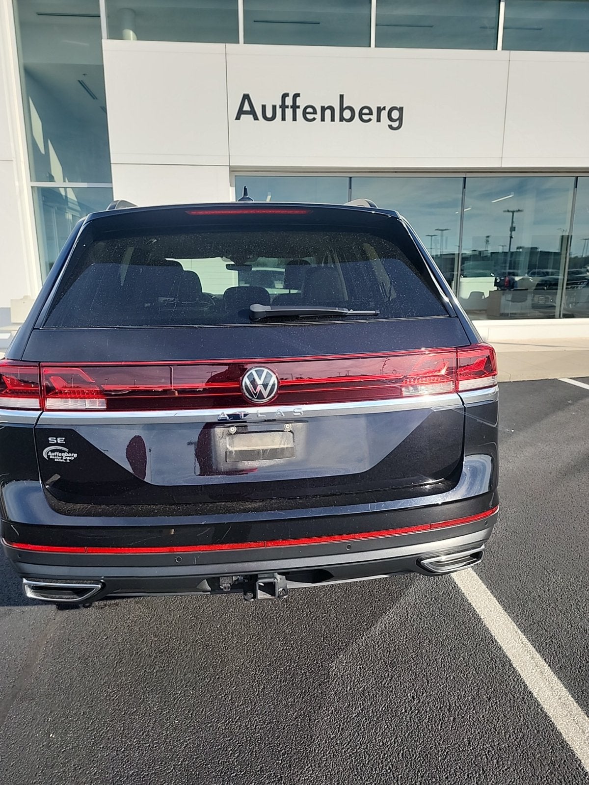 2024 Volkswagen Atlas 2.0T SE w/Technology