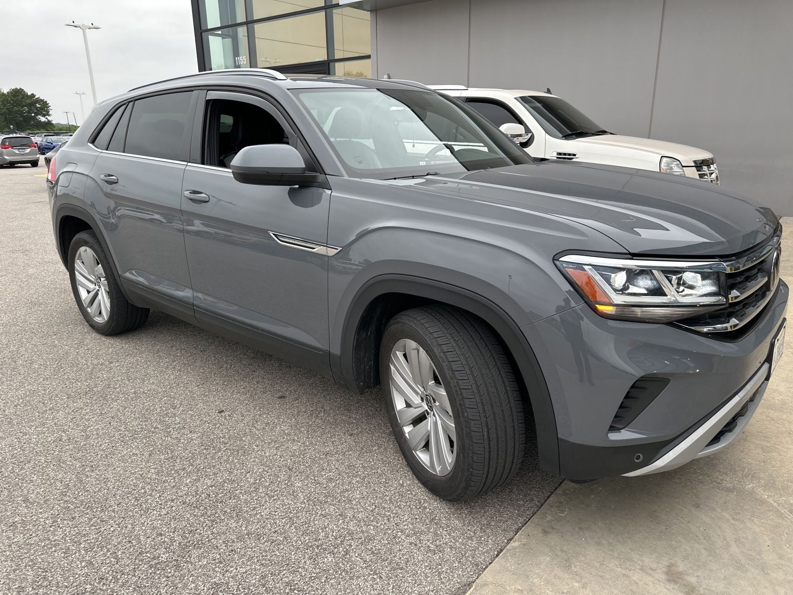 2022 Volkswagen Atlas Cross Sport 3.6L V6 SE w/Technology
