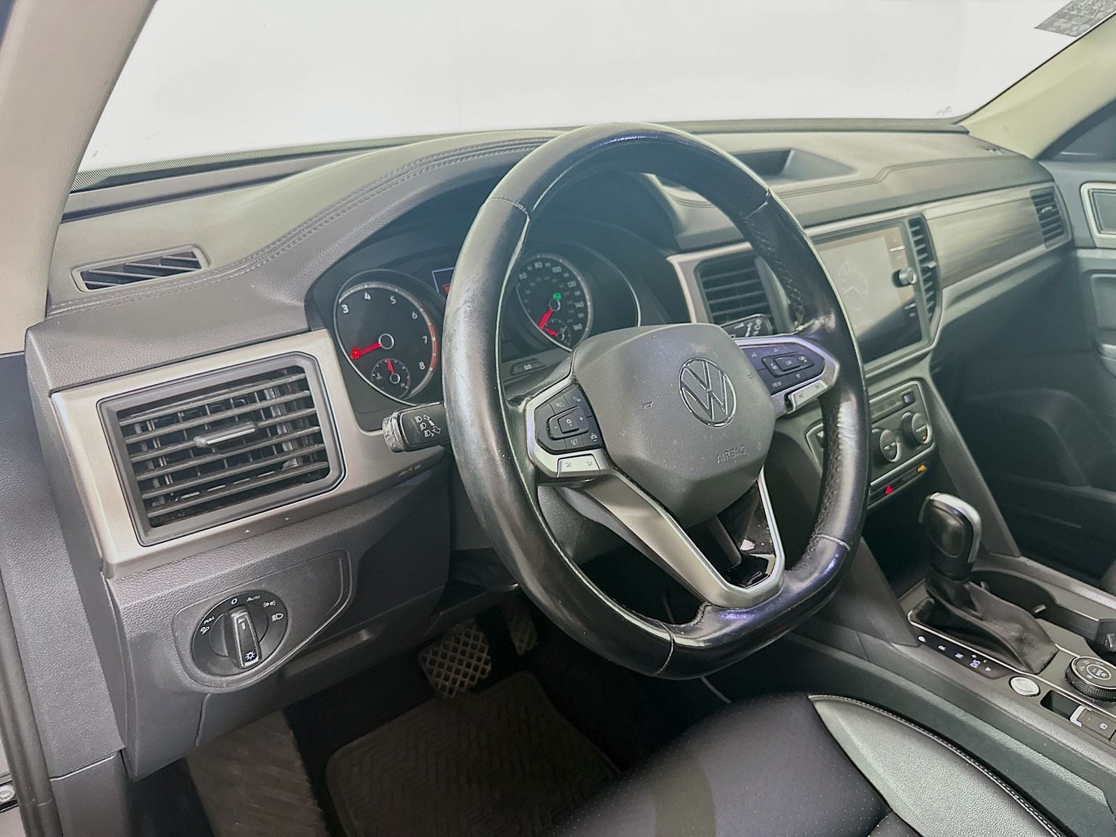 2021 Volkswagen Atlas 3.6L V6 SE w/Technology