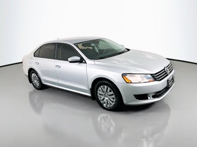 2015 Volkswagen Passat 1.8T S