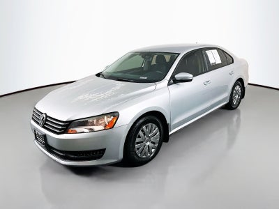 2015 Volkswagen Passat 1.8T S