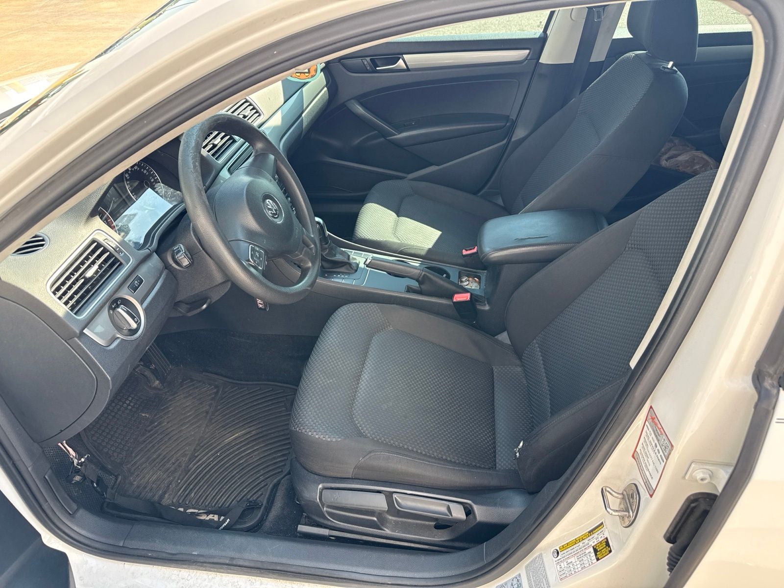 2015 Volkswagen Passat 1.8T S