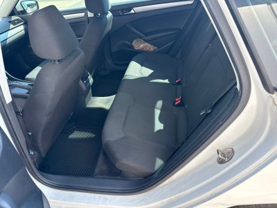 2015 Volkswagen Passat 1.8T S