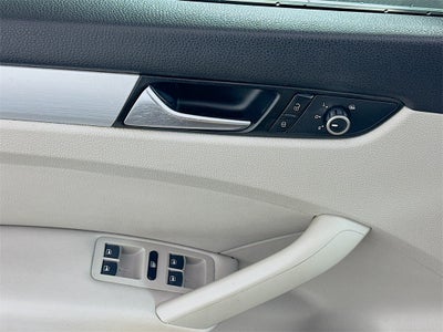 2013 Volkswagen Passat TDI SE