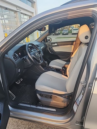 2019 Volkswagen Tiguan SEL R-Line