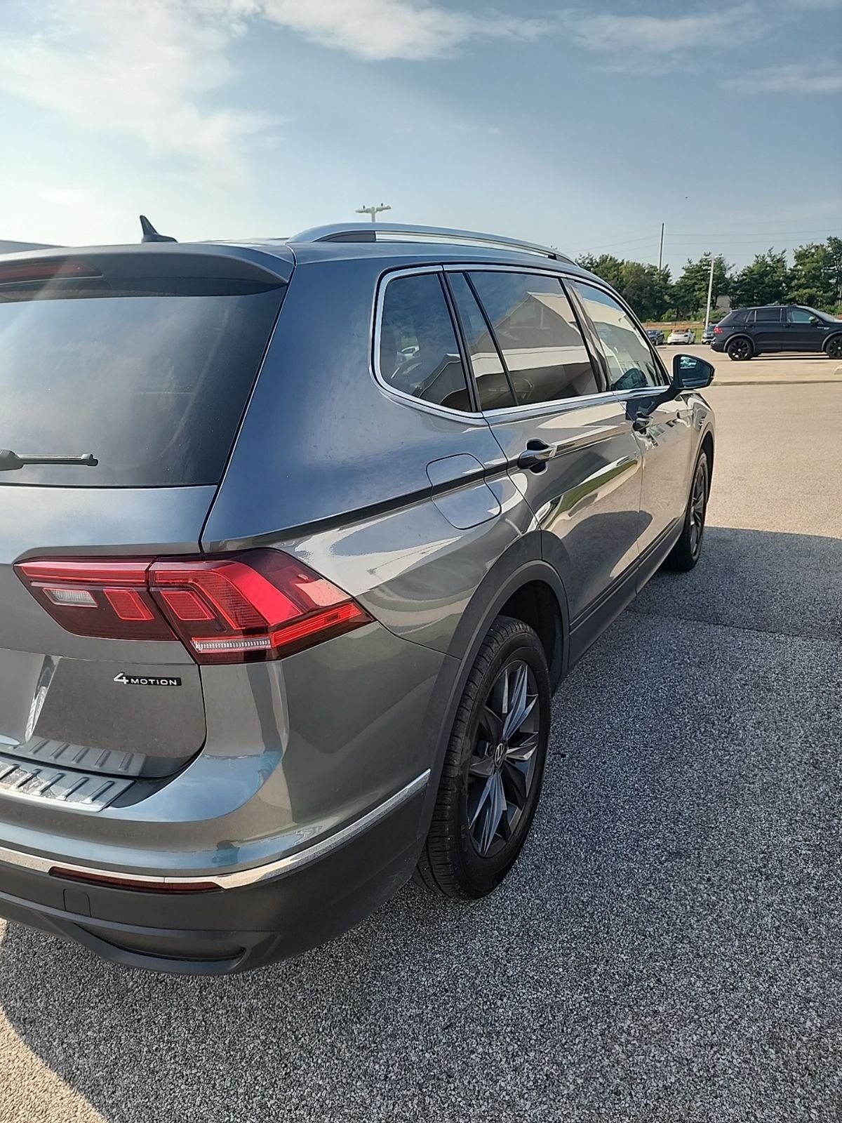2023 Volkswagen Tiguan SE