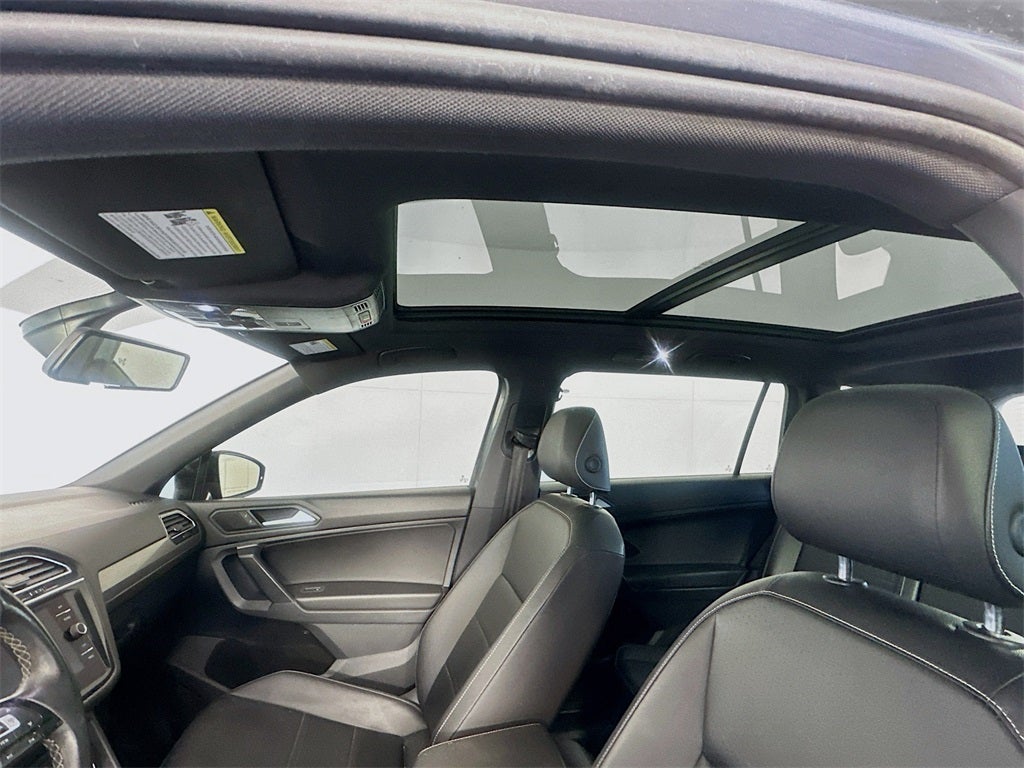 2021 Volkswagen Tiguan SE R-Line Black