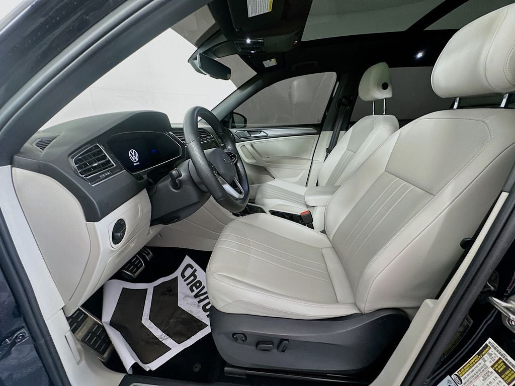 2022 Volkswagen Tiguan SE R-Line Black