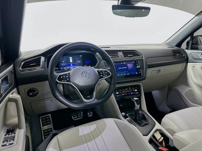 2022 Volkswagen Tiguan SE R-Line Black