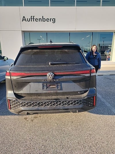 2026 Volkswagen Tiguan SE R-Line Black