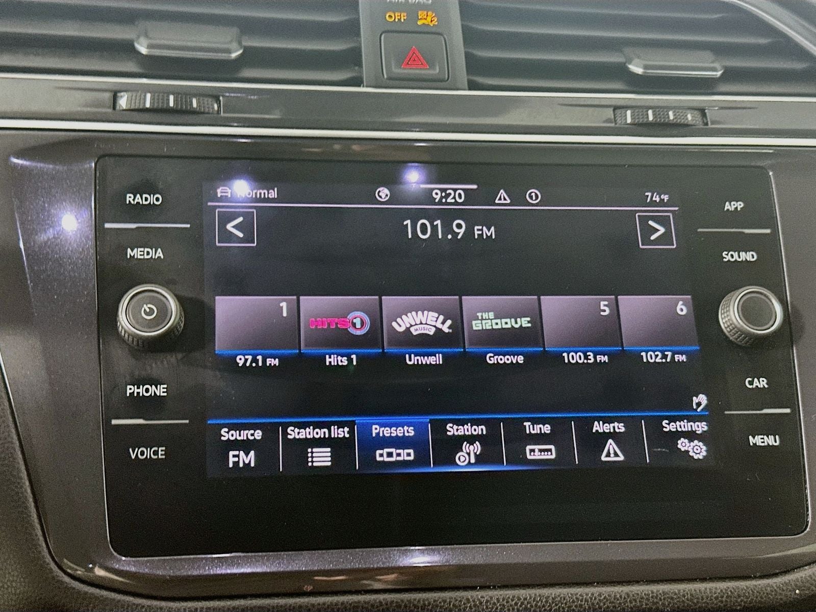 2023 Volkswagen Tiguan SE