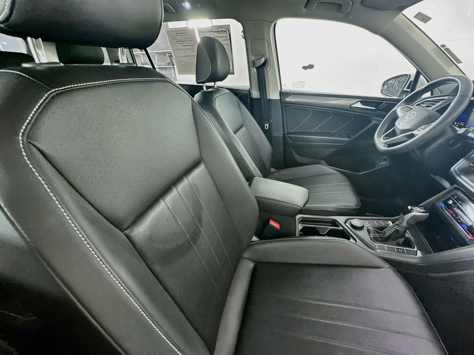 2023 Volkswagen Tiguan SE