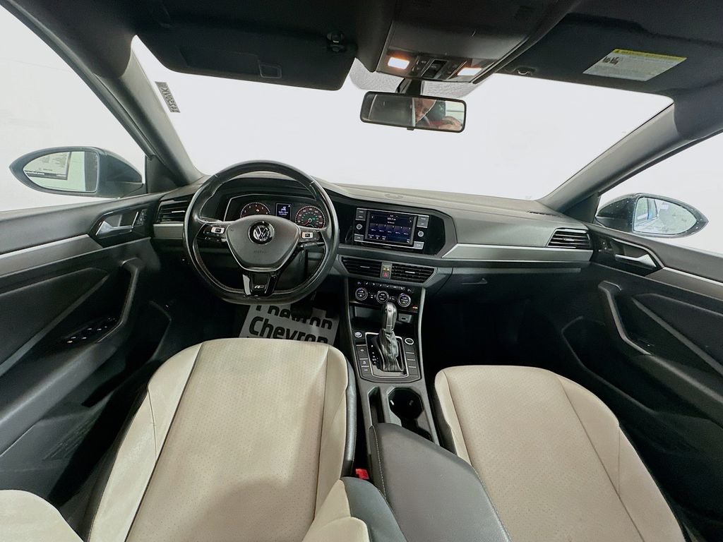 2019 Volkswagen Jetta R-Line