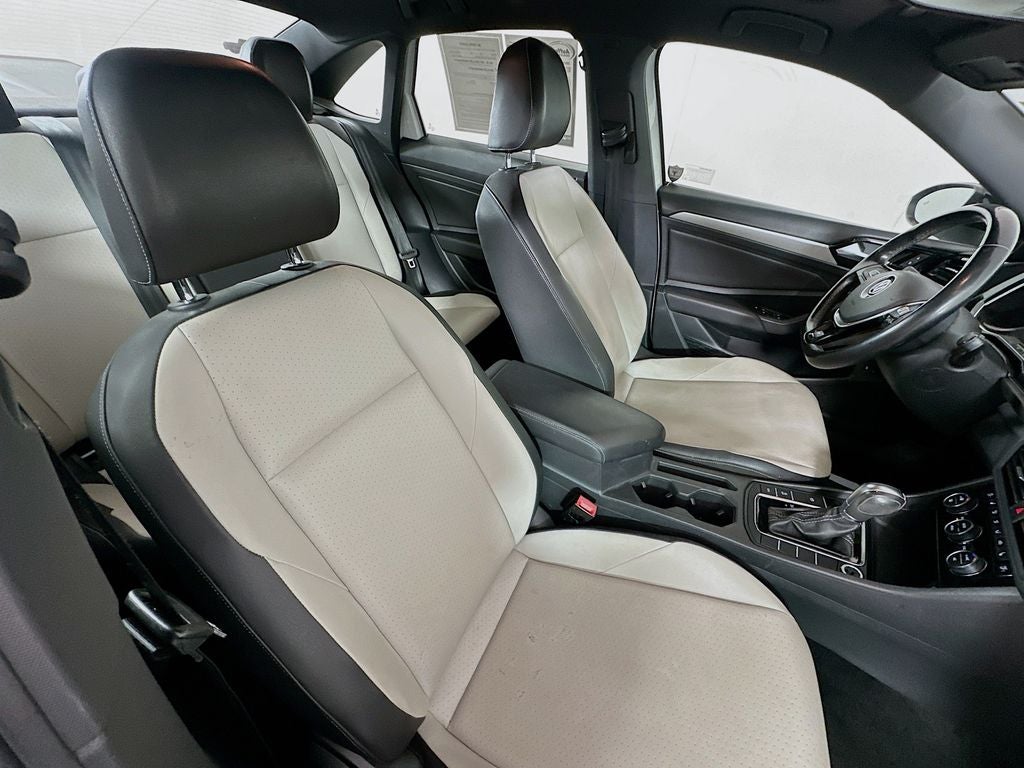 2019 Volkswagen Jetta R-Line