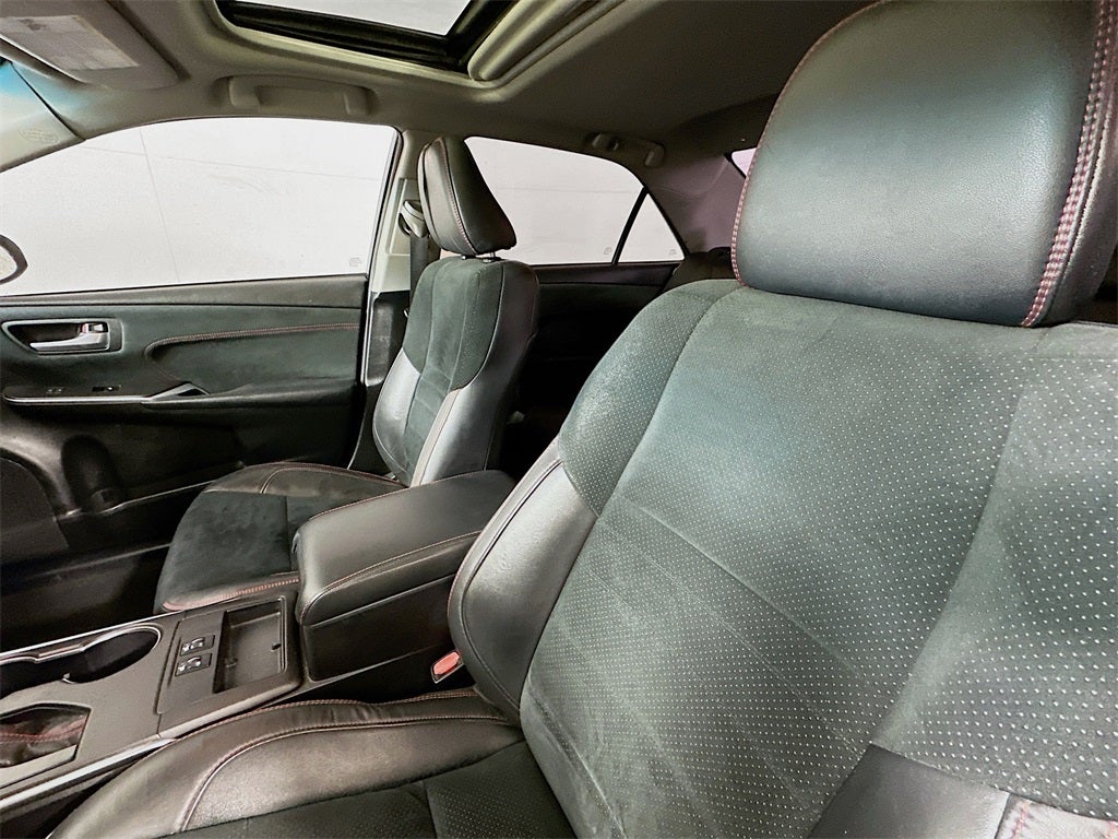 2017 Toyota Camry XSE