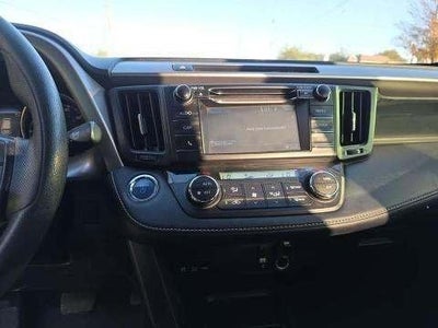 2018 Toyota RAV4 Hybrid LE