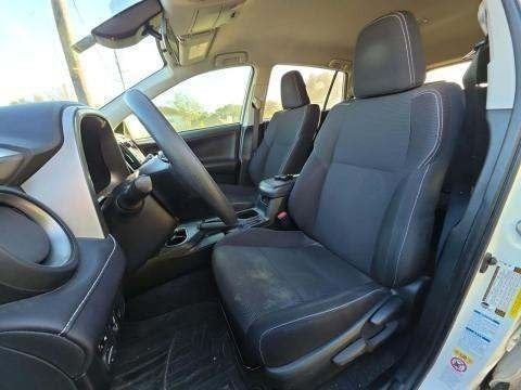 2018 Toyota RAV4 Hybrid LE