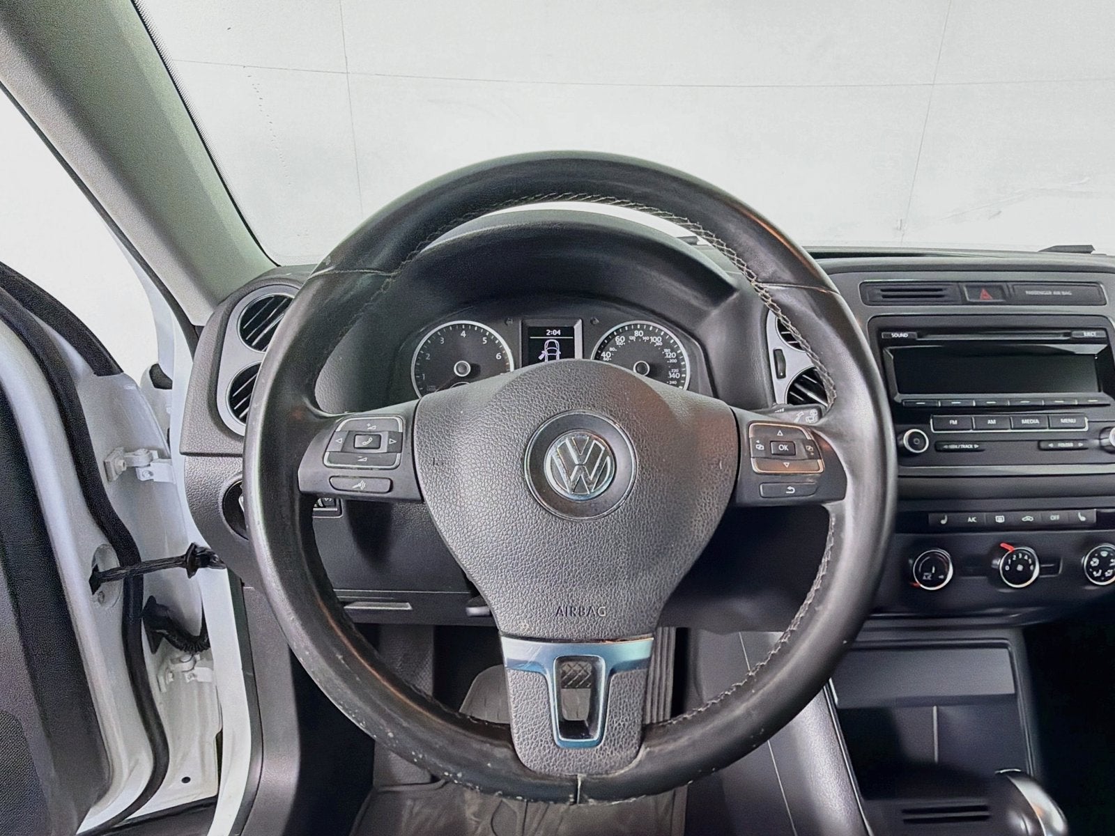 2014 Volkswagen Tiguan SE