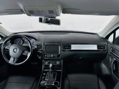 2016 Volkswagen Touareg Sport