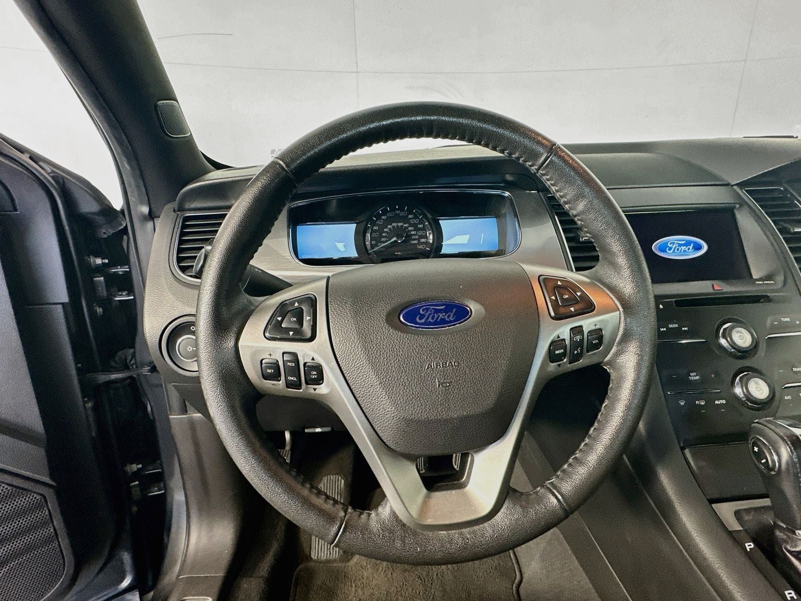 2019 Ford Taurus SEL