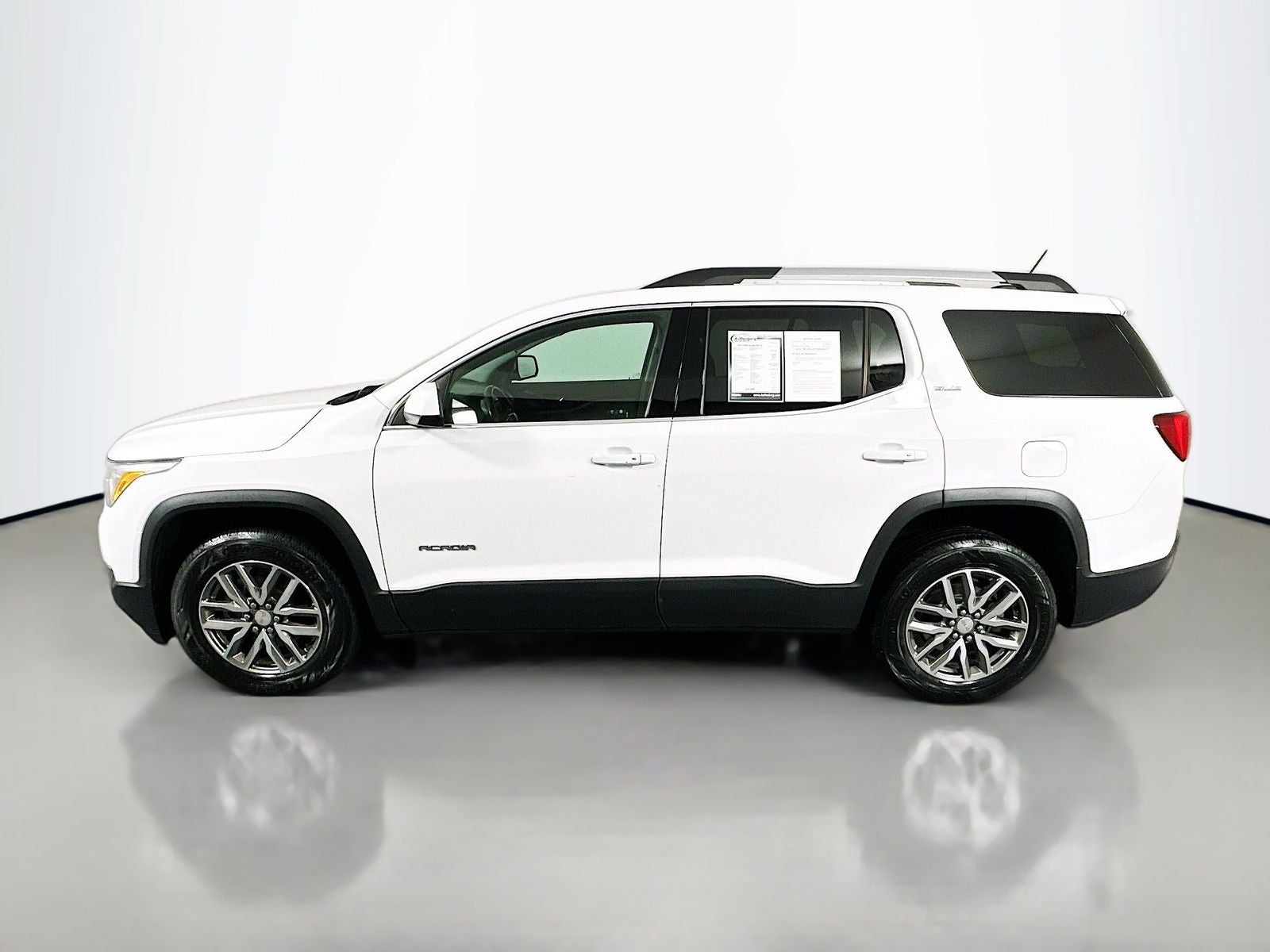 2019 GMC Acadia SLE-2