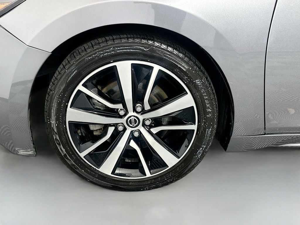 2021 Nissan Maxima SV