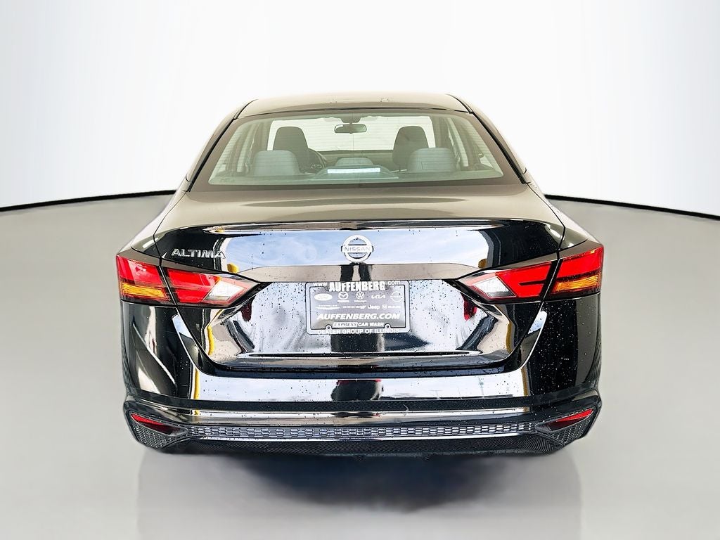 2022 Nissan Altima 2.5 S