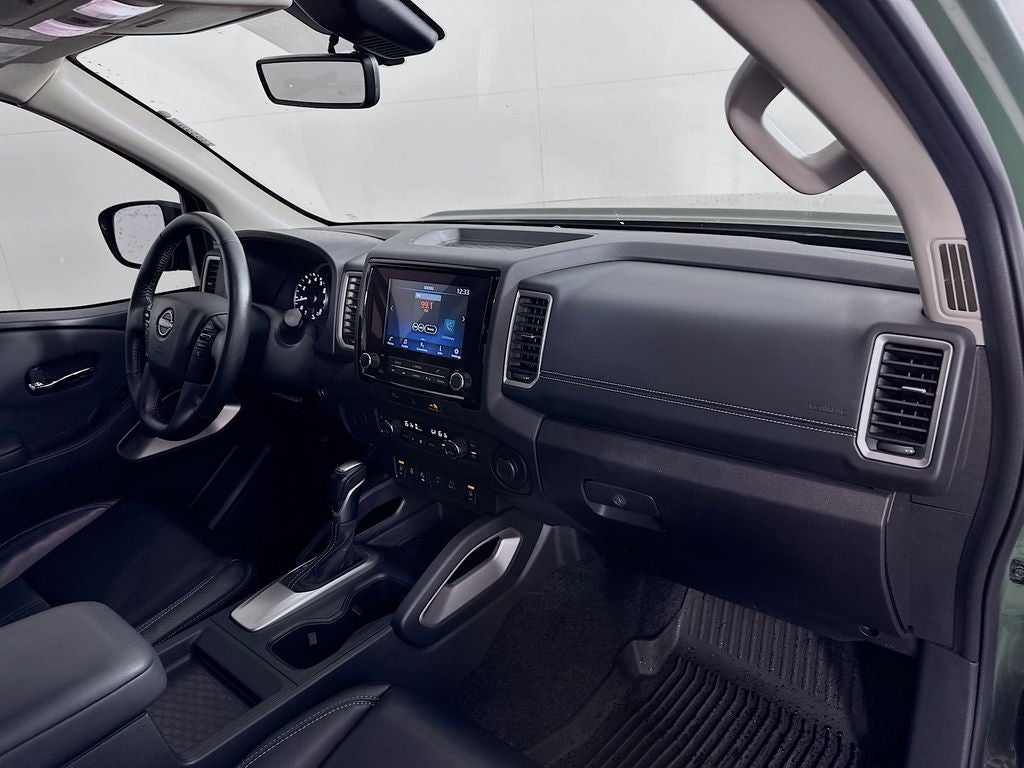 2024 Nissan Frontier SL