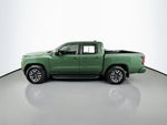 2024 Nissan Frontier SL