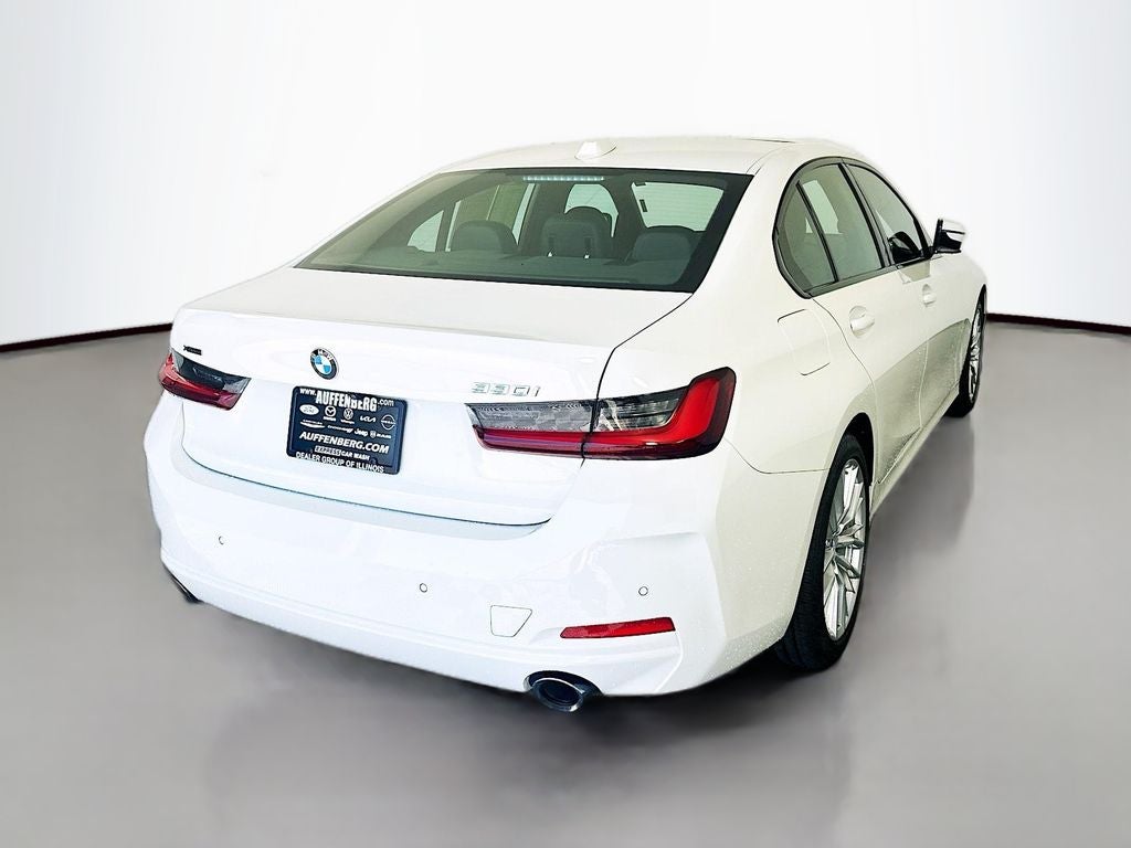 2023 BMW 3 Series 330i xDrive
