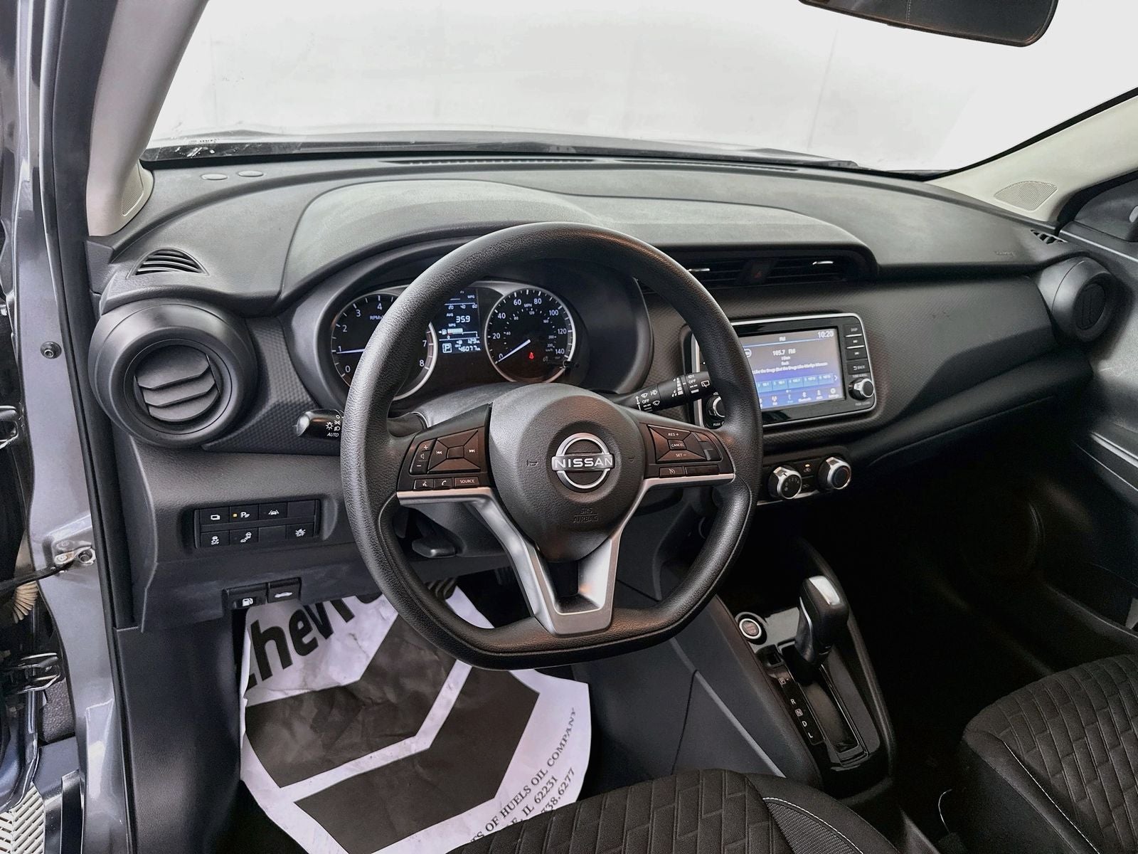 2022 Nissan Kicks S