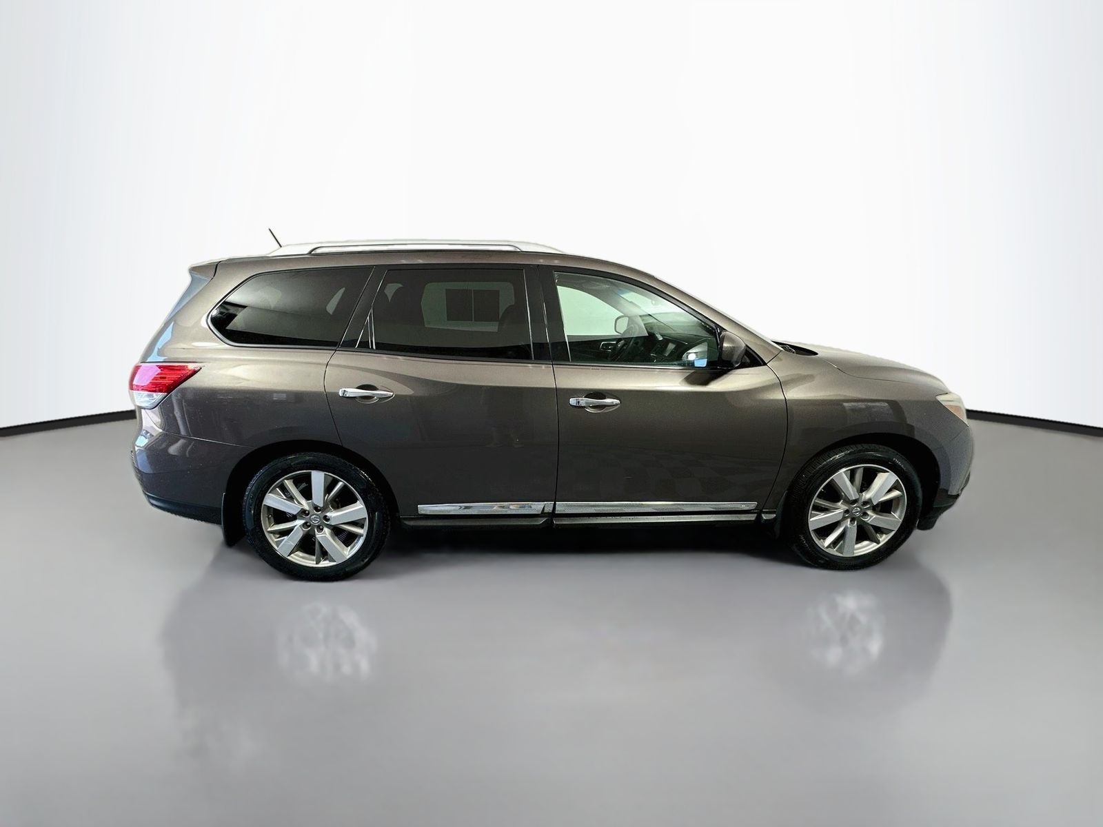 2016 Nissan Pathfinder Platinum